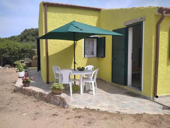 B&B Li Salcuneddi Aglientu Kültér fotó
