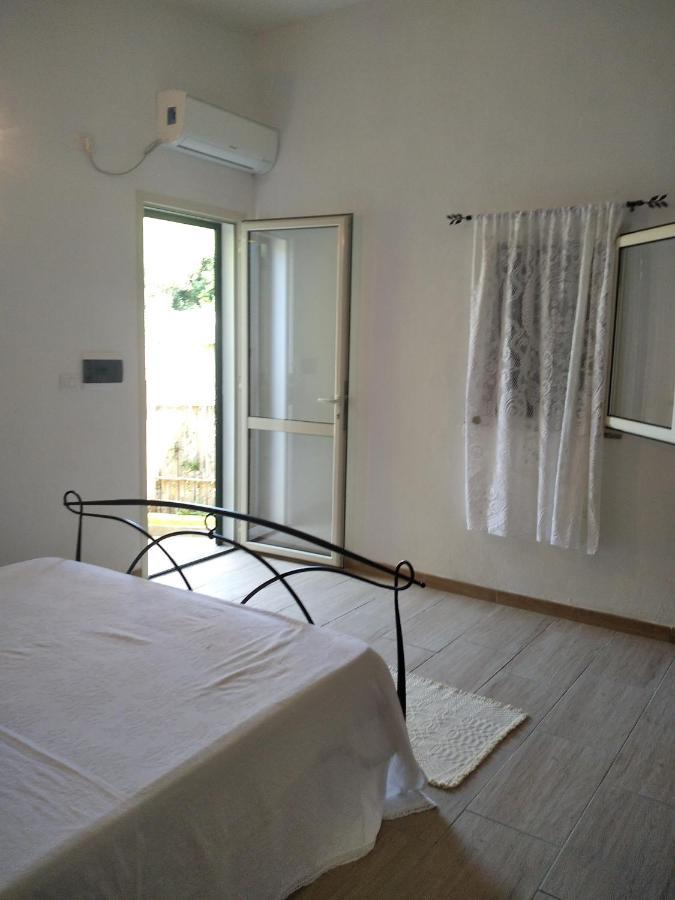 B&B Li Salcuneddi Aglientu Kültér fotó
